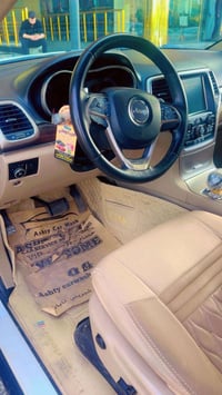 جيب شيروكي كلين المتدد موديل ١٤ بانزين عادي كير طياره رقم سليمانيه  مك...