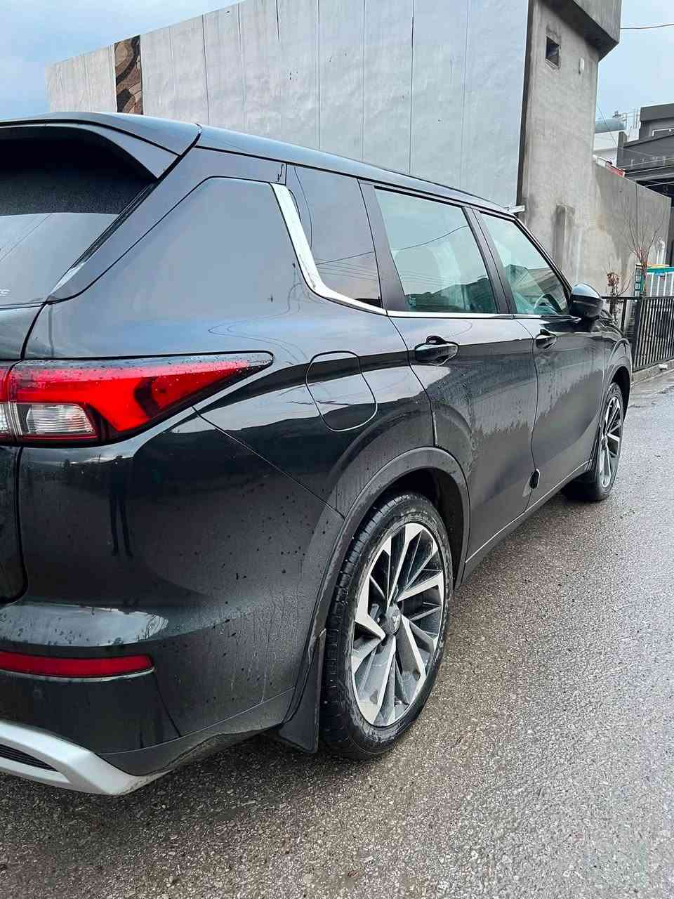 فرۆشتنی خێر٢٠٢٣بەناوی خۆمە خۆم هیناومە ئەمریکی ٥٣٠٠٠کم ڕۆیشتیە  سیارەکی جوان و خاوێن و بێ کێشە بەشەرت هەموو شتی ***********قفلی ٢١٥وەرقە سەیری ڤیدۆکە بکە هەموو شتم باس کردیە
