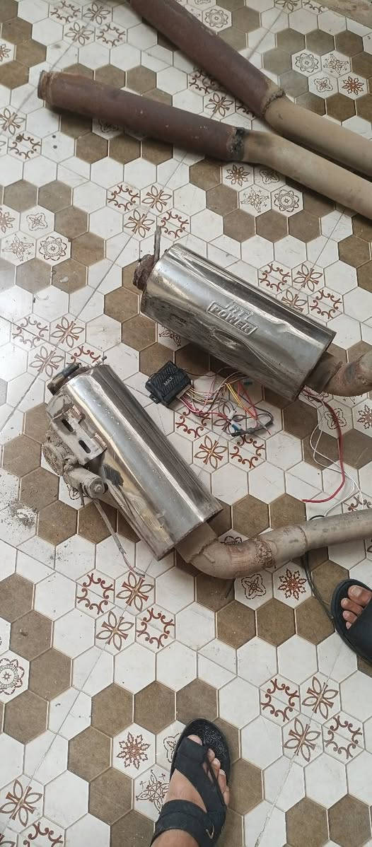 كزوز للبيع Rt صوت رعب كاملات هنه وريموند عدد 2 مكاني كوت معروضات ب300 وبيهن مجال ***********
