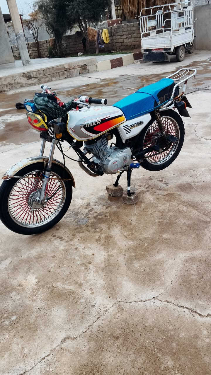 السلام عليكم.. ماطور للبيع تايگر موديل 20 شرط ما مفتوح نضافه فول محرك دمعه كهربائيات شغاله ما يعوزو شي السعر 400وبي مجال مكاني قاطع السبعاوين قريت دويزات 👍🏻


**إذا كنت صاحب هذا الإعلان وتريد حذفه لأي سبب، رجاءا أرسل رسالة إلى الدعم الفني**