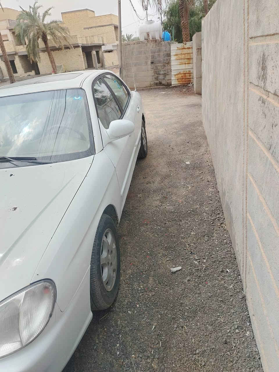 سلام عليكم من رخصت مدير الكروب سوناته موديل2000  سته سلندر تعمير جديد مكينه جديده شاته سمكره صبغ تخم تاير دوشمه جديده سياره جاهزه من كلشي رقم نكليزي بسمي سياره  السعر 58 رقم الهاتف ***********
