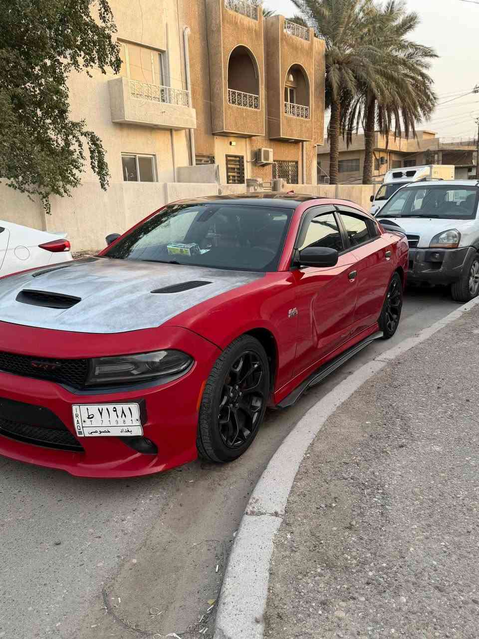 السلام وعليكم جارجر موديل 2016 رقم بغداد ماشي 71 بسمي سعره 155
محرك 3,6 صور حادث داخل منشور سعره 
موجوده بغداد حي الجامعه
***********
