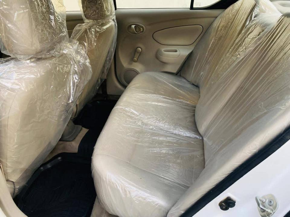 سلام عليكم 
نيسان صني هندي للبيع سياره حلوه ونضيفه رقم بغداد مشروع وطني إنكليزي بأسمي سنويه ل 2030 مواصفات شاشه كامره تحكمات ستيرن ل شراي يتصل على هذه الرقم ***********
