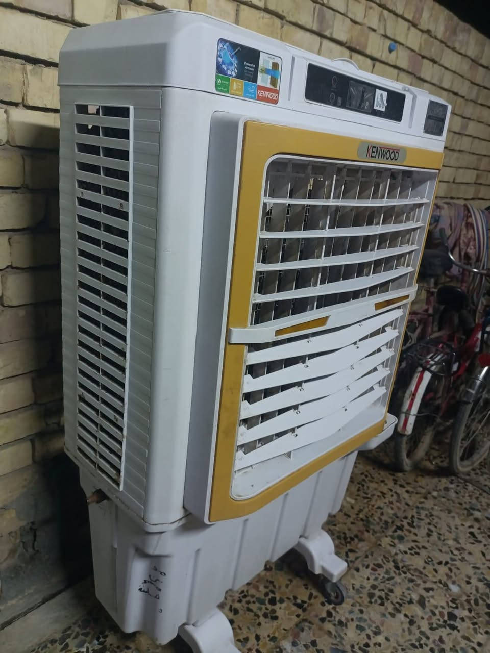 السلام عليكم عندي مبرده شغاله وجاهزه المكان الحسينيه الجريخي الاستفسار ***********
