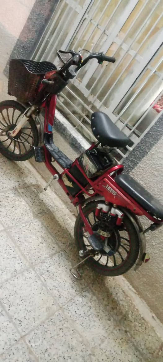 سلام عليكم شباب بايسكل شحن جاهز من كلشي مابي اي نقص بطاريات كله جديده وشاحنه اللبيع استفسار على هذا رقم ***********
