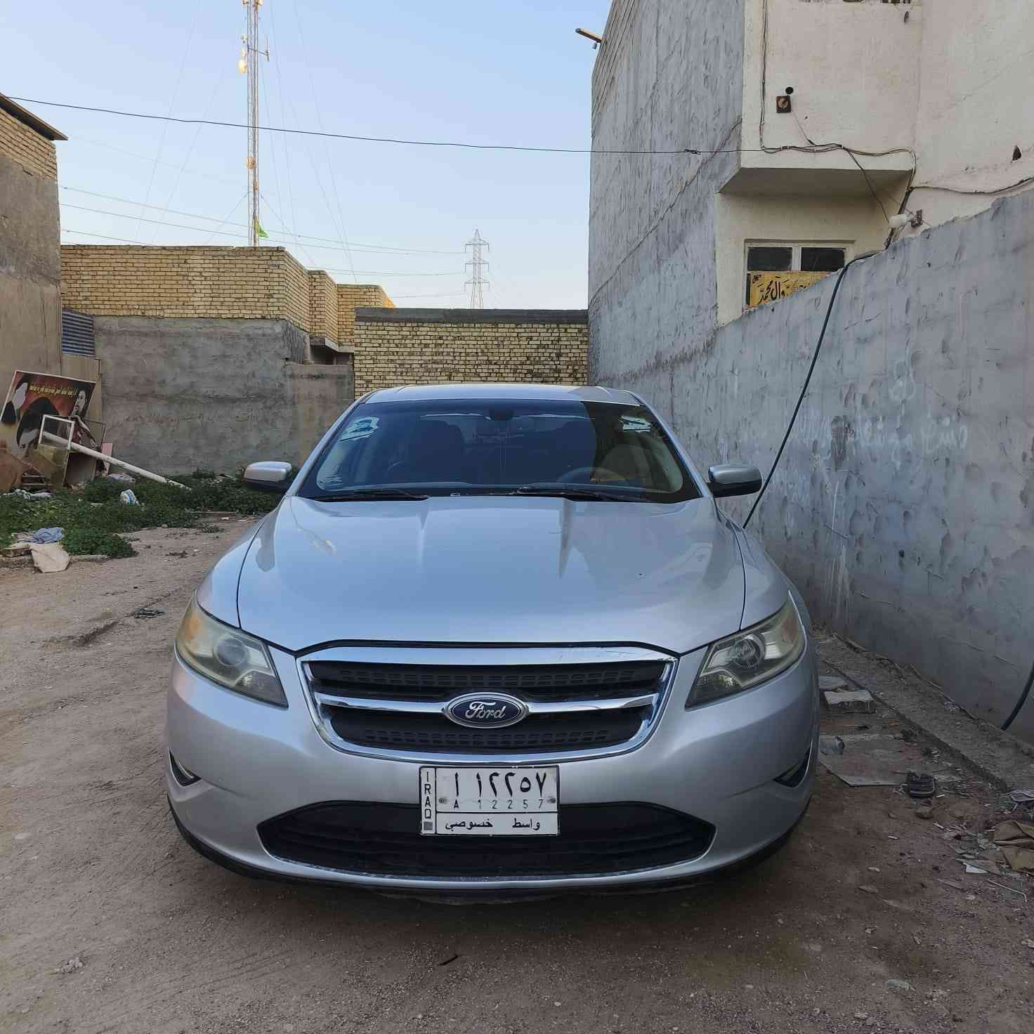 كوت 
السلام عليكم فورد تورس مديل ١٢ سياره حادثهه بابين بأمريكا مصبوغه حزام اثر جراد السعر ٩٥ وبيهه مجال قليل تحويل ثاني يوم


**إذا كنت صاحب هذا الإعلان وتريد حذفه لأي سبب، رجاءا أرسل رسالة إلى الدعم الفني**
