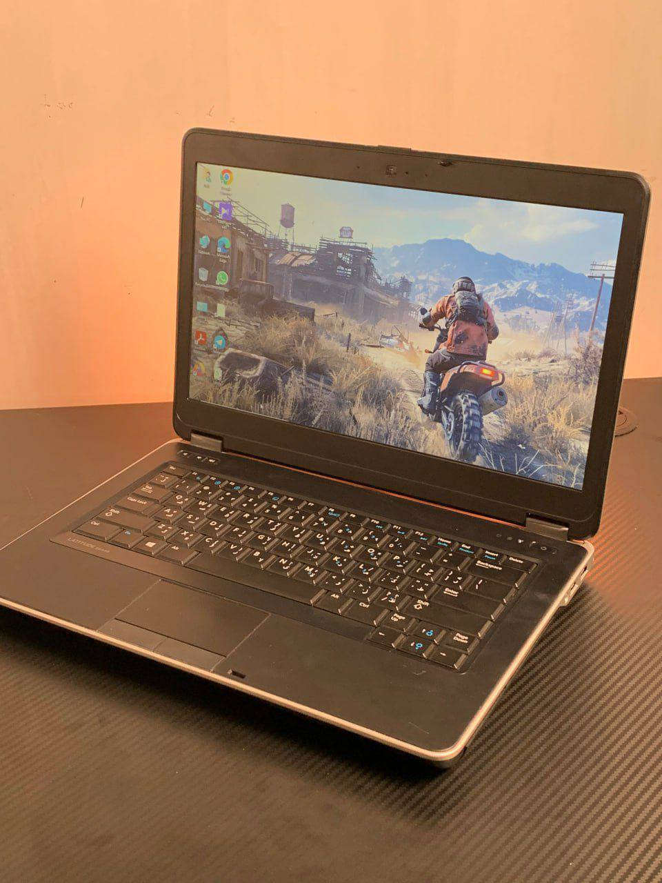 🔥 Dell Latitude 6440 🔥
لابتوب عملي يعتمد عليه بالشغل + ترفيه خفيف
المواصفات:
معالج ممتاز : Core i7 4800M 
كرت شاشة خارجي : AMD Radeon HD 8600M 2GB 
كرت شاشة داخلي : Intel HD GRAPHICS 4GB 
رام : 8GB RAM 
تخزين سريع : SSD 256GB 
شاشة : Screen 14.1 inch 
بطارية جديدة 🔋

الاستخدام:
✔️ أوفيس + برمجة
✔️ تصميم 
✔️ ألعاب مثل GTA V وغيرها

💰 السعر: 239 ألف دينار فقط
📞 واتساب: ***********
✅ ضمان 10 أيام من أي خلل مع استبدال
🔋 ضمان بطارية ساعتين فما فوق
🚚 توصيل لجميع محافظات العراق
🎁 ملحقات كاملة: (شاحن + ماوس + ماوس باد + حقيبة)
