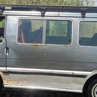 كيا بستا للبيع رقم بغداد سنويه 27 كير ومكينه خير من الله 07887013946