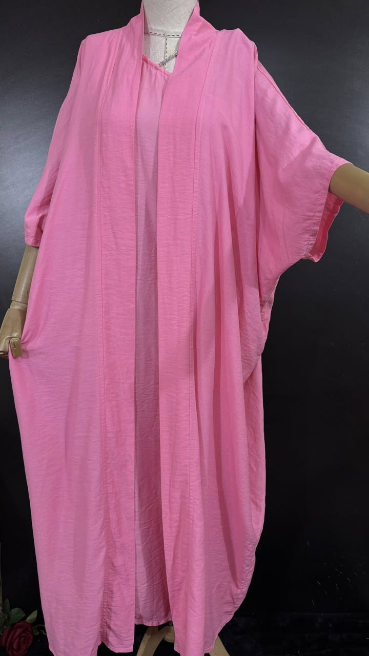 ✨ قطع جمال الجمال – أناقة خليجية بدرجة أولى! 💕👗
تألقي بأجمل التصاميم الخليجية الراقية واختاري من تشكيلتنا الواسعة:

👗 دراعات – فساتين – بشتات – سوتات – قمصان – بناطير
كلشي متوفر وبأحدث الموديلات 💫

🚚 التوصيل متاح لجميع المحافظات:
• بابل وبغداد: 5 آلاف
• باقي المحافظات: 7 آلاف فقط

🎥 تابعينا يومياً على البث المباشر
لعرض التصاميم أول بأول 🌺

📩 للتفاصيل والأسعار راسلينا من الزر اسفل المنشور أو عبر الواتساب:
📱 ￼⁨0773 705 0659⁩ – واتساب متاح دائماً 💬
📱 *********** – واتساب متاح دائماً 💬

👇 لا تفوتي الفرصة، اضغطي الزر وتواصلي ويانه مباشرة!
