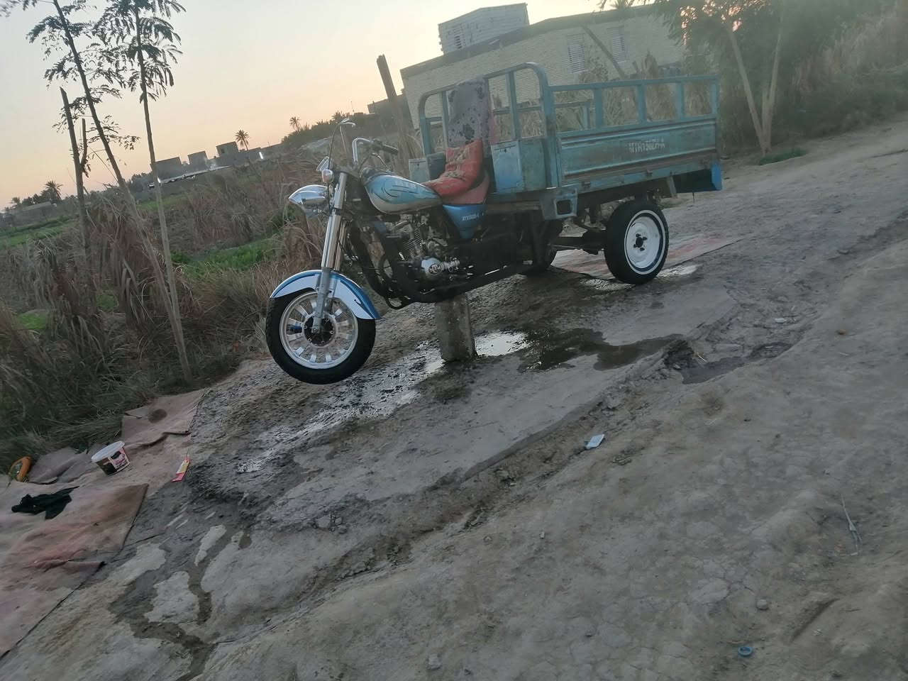 ستوته كلك مديل 19مكفوله ستوته من ركبه وخياس عوزه بس شد كهربية تعمير جديد السعر 850و بيه مجال  مكان مشخاب  كلك كلك ***********
