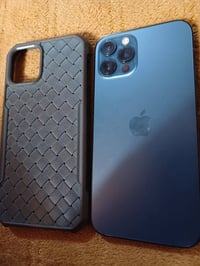 ايفون 12 برو فقط جهاز كفاله فقط شاشه مبدله حلوه بطاريه 79 ذاكره 256 سع...