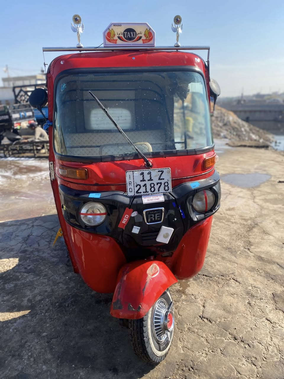 سلام عليكم تكتك 2018  مصبوغه صبغ عام  ومعمره رقم نكليزي.  سعر 4600  الستفسار وتساب ***********
