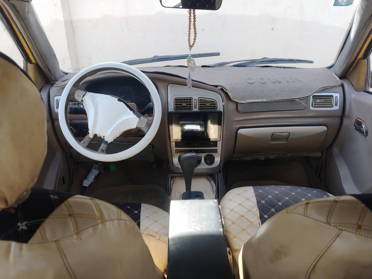 سلام عليكم شيري كوين موديل ١٠ كير مكينه كورله مكينه كير مكفولات مصفره هيه وغرامات سنويه ٢٧ شاشه سماعات سياره خير من الله رقم وسط ألماني مالكه بل ديوانيه وعنواني ديوانيه الحمزه الشرقي سعر تصل وبيك خير وتدلل *********** للبيع ولمراوس
