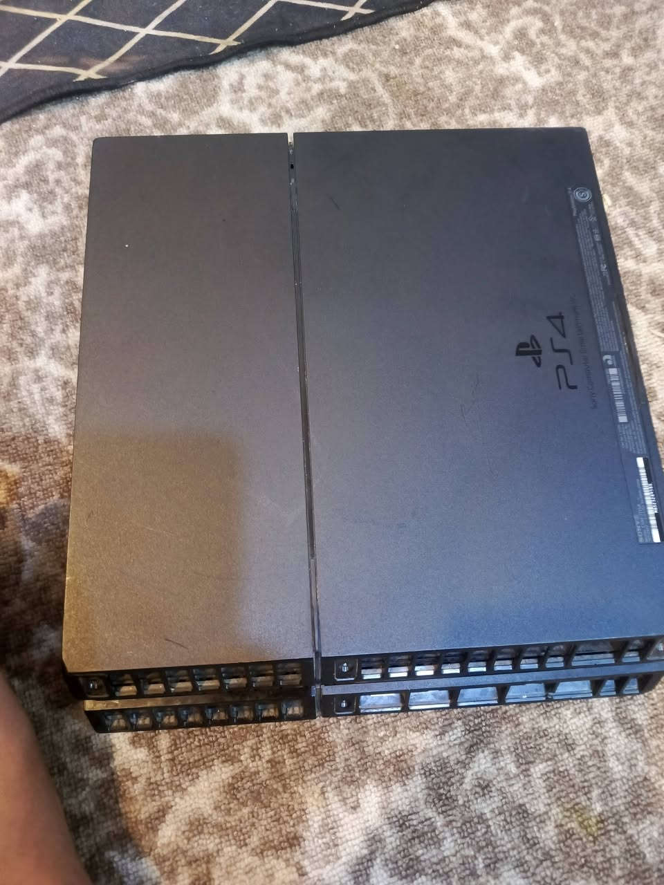 سلام عليكم
بلي 4فات للبيع وياه يده وحده وفيش مالته وقرص جيتي اي البلي نضام 13.2نضام القبله 9.0ما مهكر سعر 200وبيه مجال مكاني دور شرطة قرب معارض جديده


**إذا كنت صاحب هذا الإعلان وتريد حذفه لأي سبب، رجاءا أرسل رسالة إلى الدعم الفني**