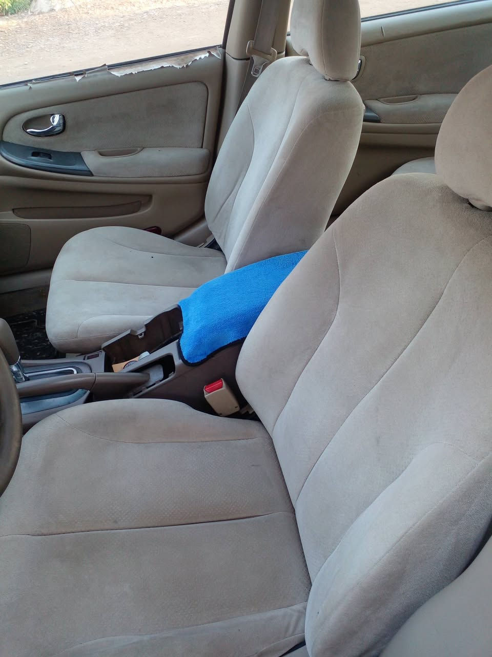 السلام عليكم نيسان مكسيما موديل  2008 رقم بغداد نكليزي بسمي تحويل ثاني يوم كير مكينه صدر كله نضيف تبريد شغال العنوان بغداد السعر  63 وبيها مجال للستفسار رقم ***********
