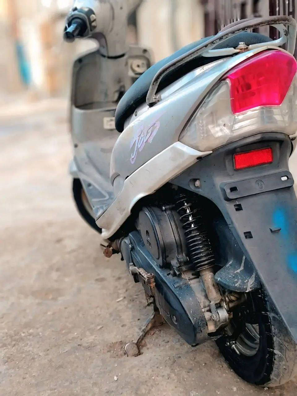 ماكس منغولي 
للبيع فقط
دراجة كلهه بلادية 
مكاني بغداد الشعب
السعر 550 وبيها مجال 
رقم : ***********
