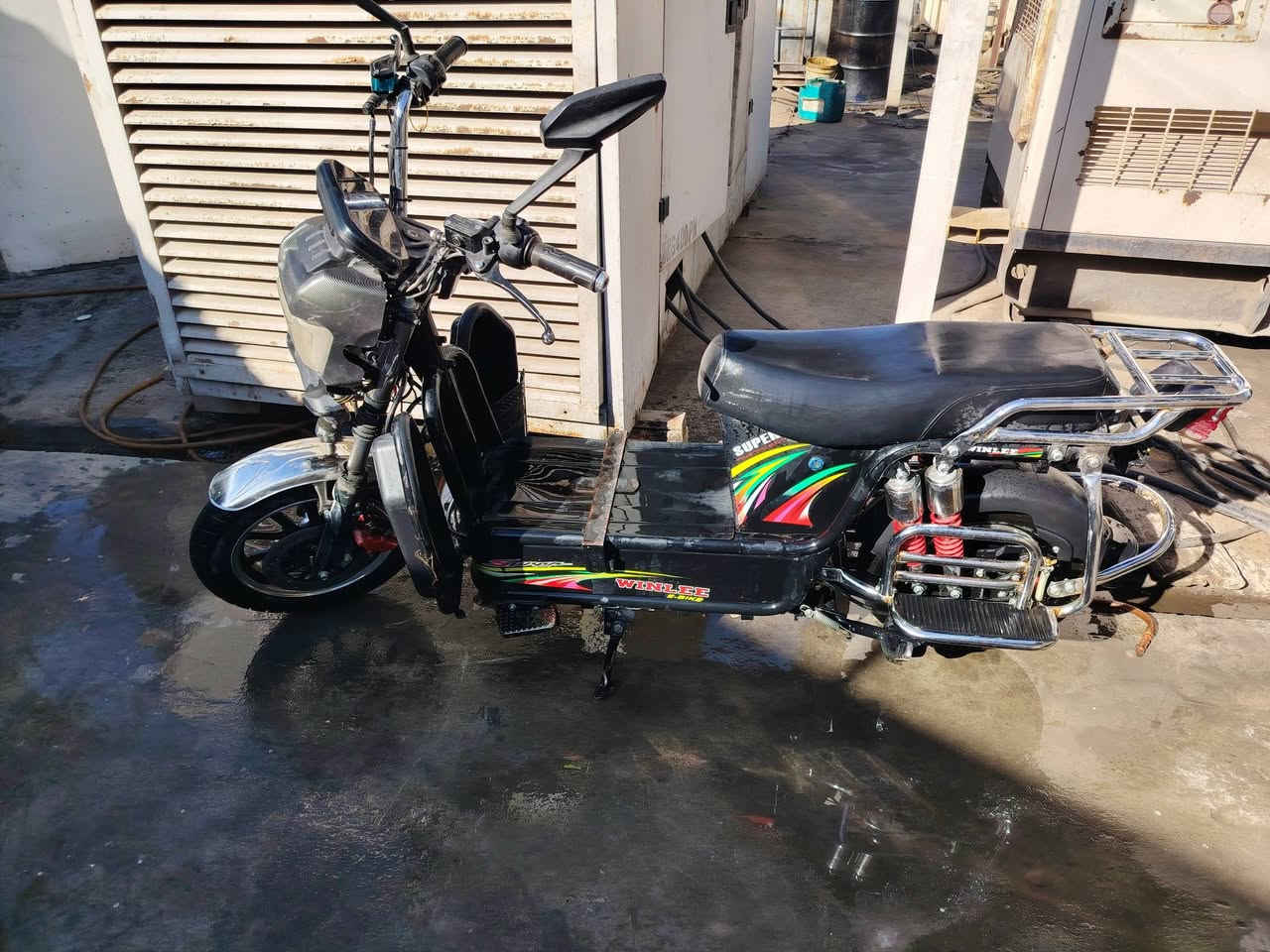 ياالله دراجه البيع خير من الله يشهد الله عليه  قبل ٤اشهر اشتريت باتريات بصمات عد 2 مانع سرقه 3 نمرر
دراجه موديل 2025
المكان بغداد البياع تقاطع دريش الشباب
السعر 550وبيه مجال للطيبين
وبلعافيه ع ياخذهه ***********
