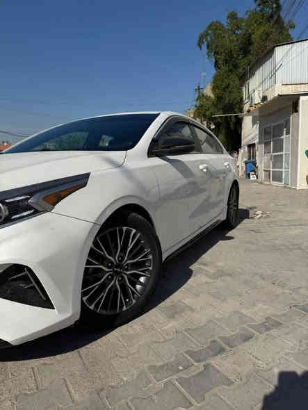 كيا فورتي ( جيتي لاين  ) فول 

وارد امريكي 

ماشيه 33000(ميل) 

موديل 2023

دخول بصمه ذكي

نظام ترحيب

تشغيل عن بعد 

بصمة ابواب

حجم المحرك2000 دوش

شاشة كبيرة Apple Car Play

سايد بريك بصمه

اوتو هولد Auto Hold

حساس ضغط الاطارات 

تخم تاير جديد 

 كامره دواره خلفيه 

باتري جديد 

رادار امامي 

 اشاير في المرايا+رادرات جانبية

نقطه العمياء

قيادة ذاتيه 

تحديد مسار

مثبت سرعه Cruise

توقف ذاتي

تبريد شاشة + مناخ منفصل  

كشنات جلد ( GT.LINE )

اشاير بالمري 

لايت زنون ابيض ( اصلي ) 

لدترحيب 
 
  
لد امامي LED

لد خلفي LED

جنطه كهربائي 

ويل كب كروم 

سبايدر خلفي

اوضاع قياده Drive Mode

نظام سبورت sport

 نظام نورملNormal

نظام سمارت Smart

تحكم ستيرن جهتين  

دركة سبورت ( GT.LINE )

رقم سيارة بغداد بسمي تحويل ثاني يوم 
 
صور الحادث بل منشور 
عل هذا راقم ***********

بغداد الجديدة
