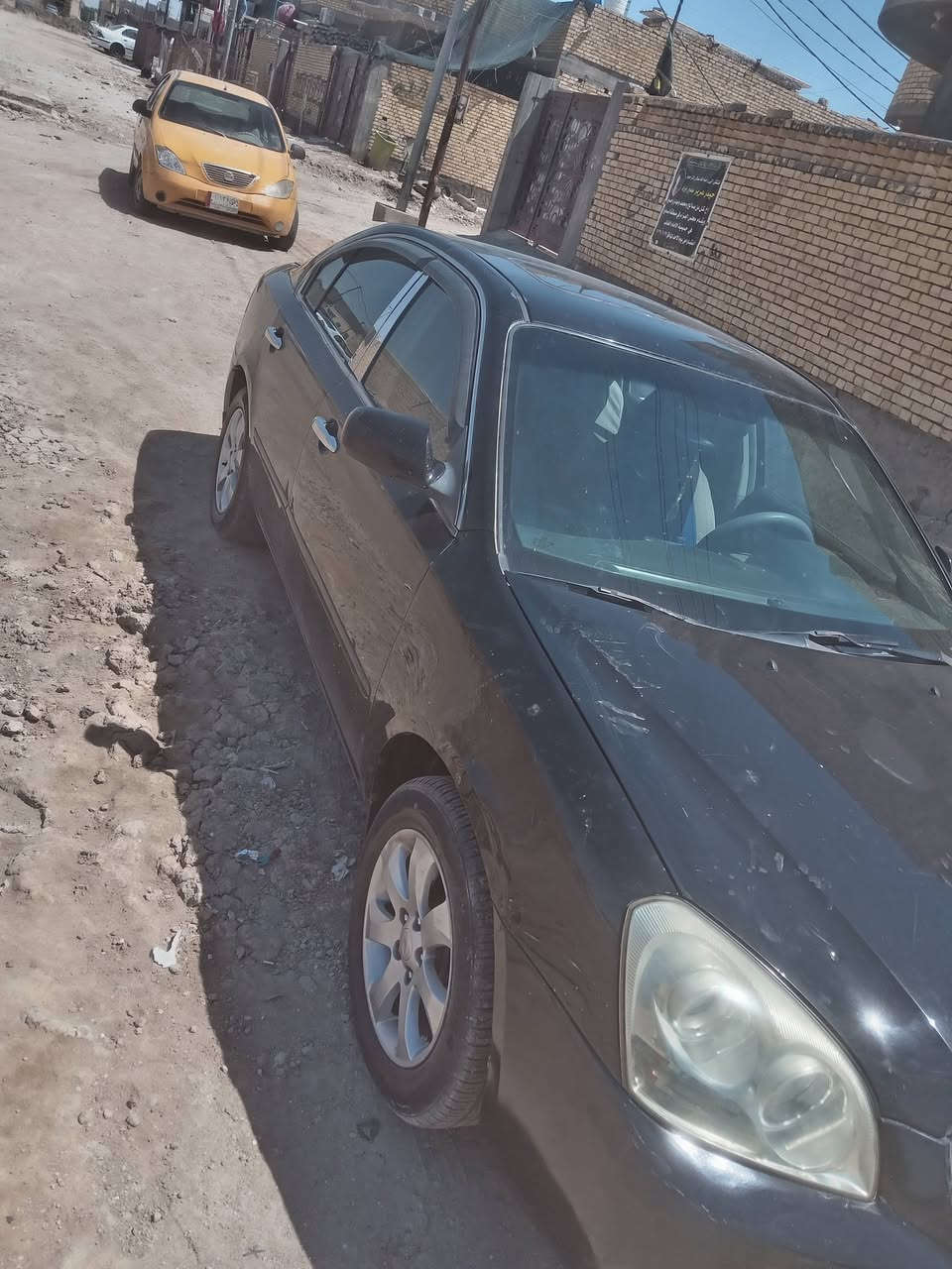 سلام عليكم سياره للبيع ولمراوسه حسب القناعه سياره جاهزه كير عادي محرك حداديه جدد بس تبريد به ضعف موديل 2007مداور ثاني يوم باقي تفاصيل خاص مروس فقط بسياره صفره حسب القناعه رقمي ***********
