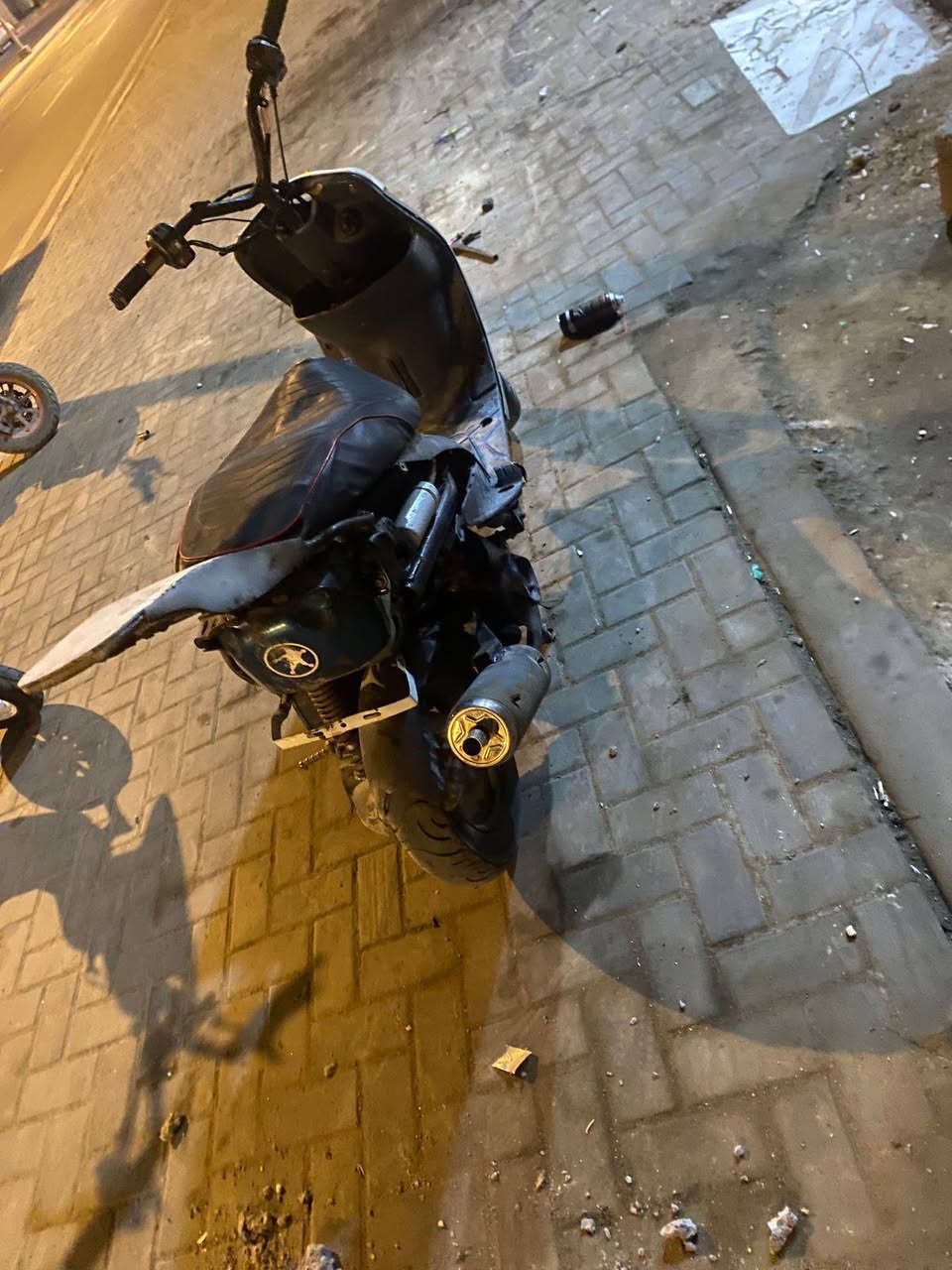 للبيع البيضه  بوشه 49 دراجه كامله كفراات دبلات شغاله  شغاله كل وكت دكت هندر كامله من كلشي شلعه معدل سعر 450وبيه مجالل بيع او مراوس البصره ابو الخصيب  موجود  وساب ***********
