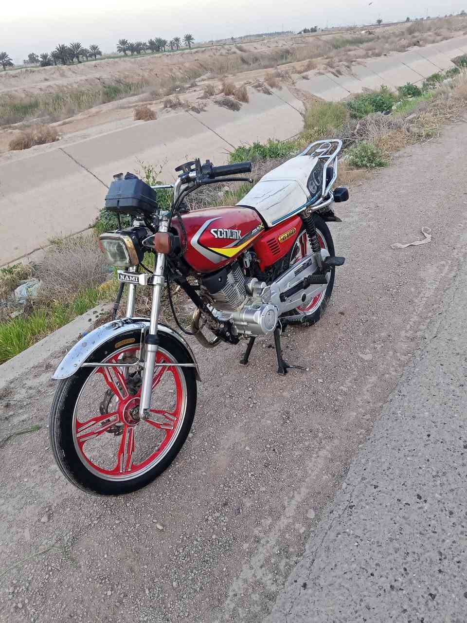 يا الله
سلام عليكم دراجة ايراني للبيع خمسة كير
موديل2021بدون اوراق مكاتبة فقط
مكينة نضيفة لا تنقيص ولا تبخير ولا نضوح
كهربايات كلها شغالة نقص فقط باتري
دراجة مكينة خرسة
مكاني بغداد نهاية سبع قصور بلوسمة سعر 400وبيهة مجال***********
