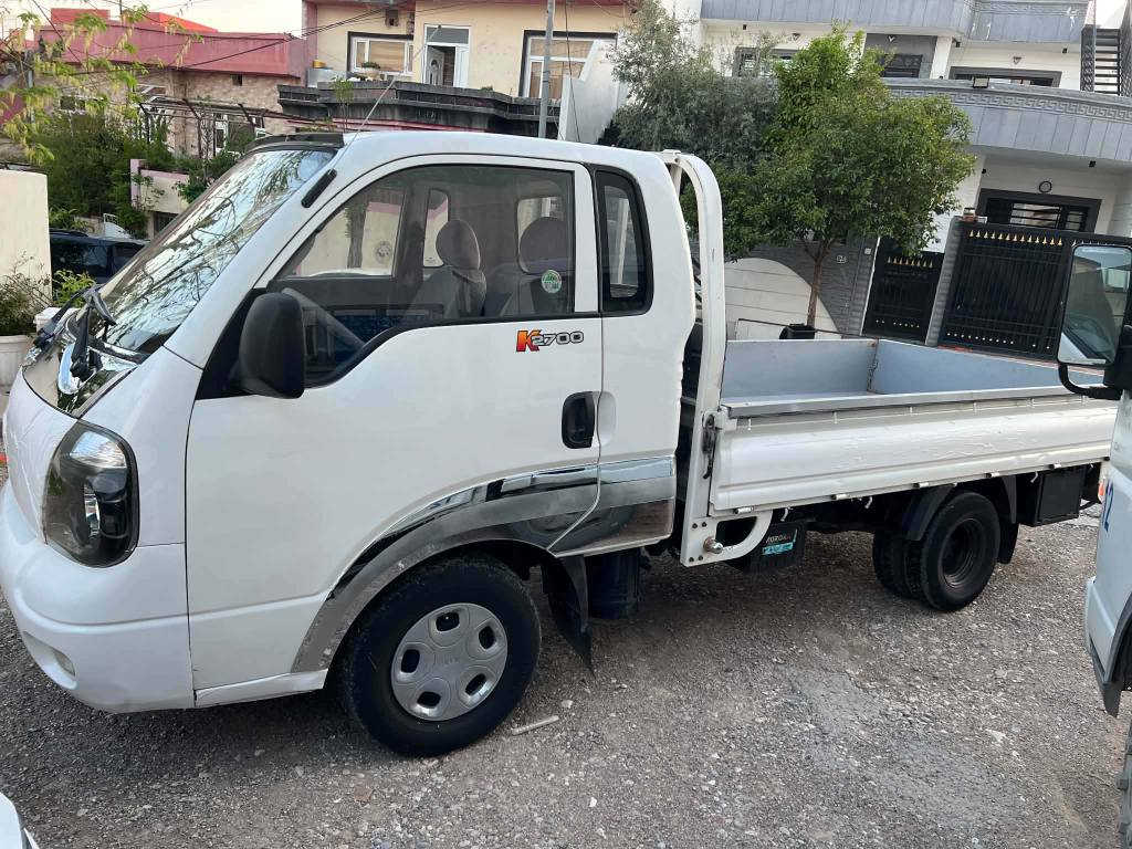 کیای 2700مۆدێل 2011هه یکەلێکی جوانی هه یه یەک دەرگای بۆیاخە بێ ناوگرتن مەکینەو گێڕوعەکسلی وشانسی بەشەرت سنەوی 4مانگەبەسەرچووە بەشەرتی تەحویل چرکەی تیانییە ماڵی دۆستە..ژ.م...
*********** السليمانية, العراق
