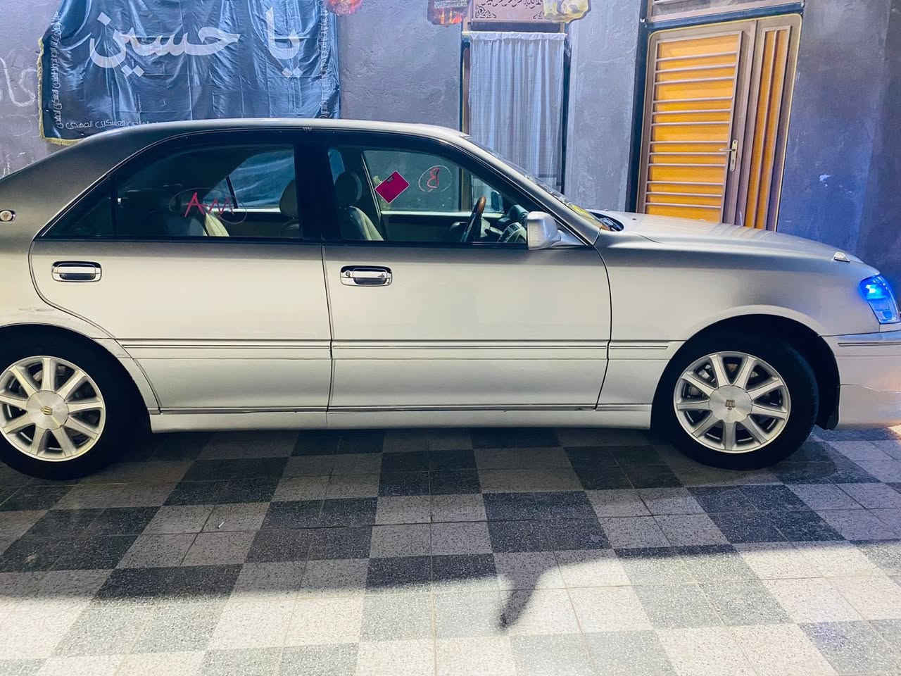 سلام عليكم ورحمة الله وبركاته 
جنون ادوات كصه بس قماره فقط 
سياره كفاله عده مكان لكص

فول موصفات فتحه قرفه جلد 
محرك تيربو مكفول 
كرستال اصل 4دكم 
مكاني بصره سعر 47 وبيه مجال
***********
