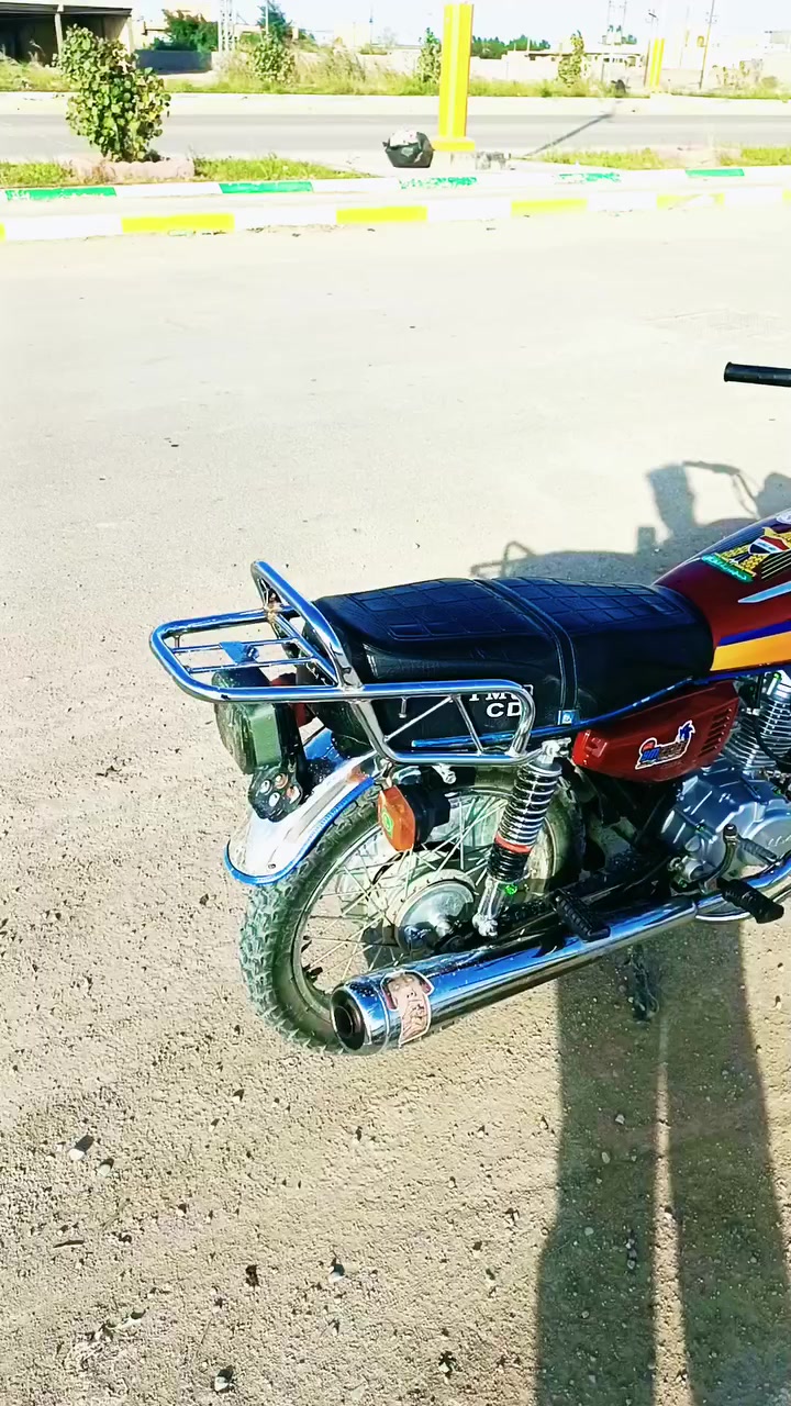 سلام عليكم دراجه للبيع مديل 2026بعده جيس بس ماغاسله ما مفتوح بيه برغي كلشي شغل بيه وبخدمت الشراي سعر 700وبيه مجال مكاني شطره ***********
