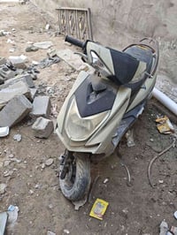 دراجه سكنس للبيع دراجه تشتغل بس ايطك بيه افيوز وتطفه يعني بيه طبك والل...