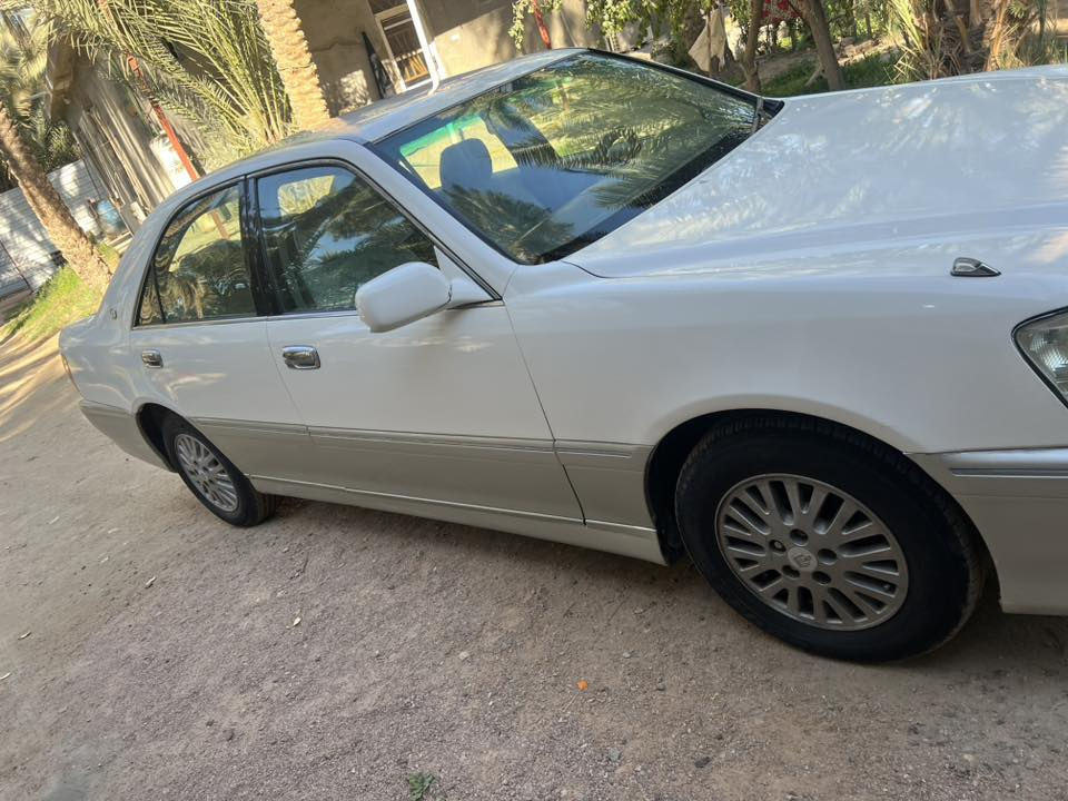 ملكه 2003   ادوات للبيع
السياره جاهزه مكينه كير كهربائيات كله كفاله 

گصته جنطه السياره بيه رقم بصره الماني بدون سنويه 

اكفله سرقه او عشاير السياره دكمتين مكينه ديفور الجبير 

مكاني كربلاء 

. السعر 29 او بيه مجال بسيط حك الجيه.      

الرقم ***********.
