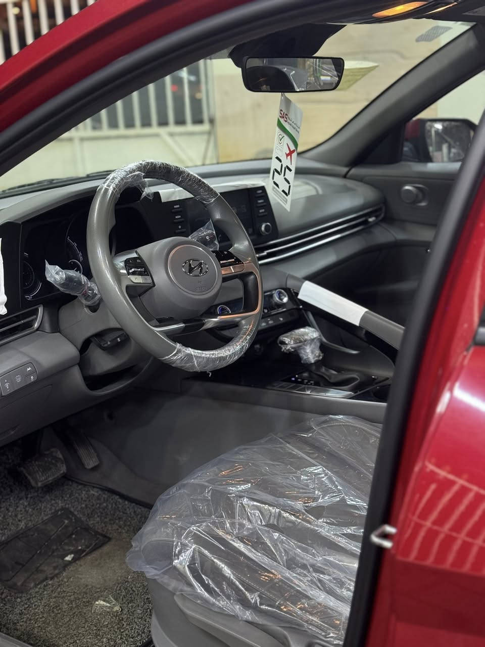 سلام عليكم
هونداي النترا 2023.   هايبرد   بلووو. 
ً.        لون ماروني 
 صور التقرير مرفقة مع الصور وارد امريكي    
حادثة ((فقط. بارد بلقبق.   حتة دعامية نفسها راجعة 
دواخل كفالة شرط لفحص ))

المواصفات :   
/ بصمه / تشغيل عن بعد / كشنات. / تدفئه . / شاشه تاب / هندبريك دكمة / اوتو هولد / كامره دوارة / تبريد بيانو / نقطه عمياء / اشاير بالمري / قياده ذاتية / توقف ذاتي / رادارات / 3 انظمة قيادة نضام / مانع انزلاق. //  شاحن واير ليس/ لد داخلي  محيطي /لد خلفي مسطره/ لد امامي/ 

السعر 157$$
  مكاني بغداد🏚️

للتواصل والاستفسار :  ***********
