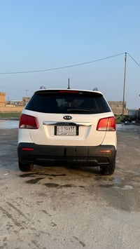 سياره سورنتو موديل 2011وارد امريكي بدون ضرر فقط ملاحضات بسيطه كير محرك...