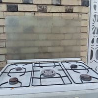 طباخ • شغال • نظيف