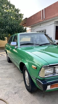 كرونا موديل 1980 ره قم جديد سه نه وي جديد رقم جديد داخل جديد سعر55$ مج...