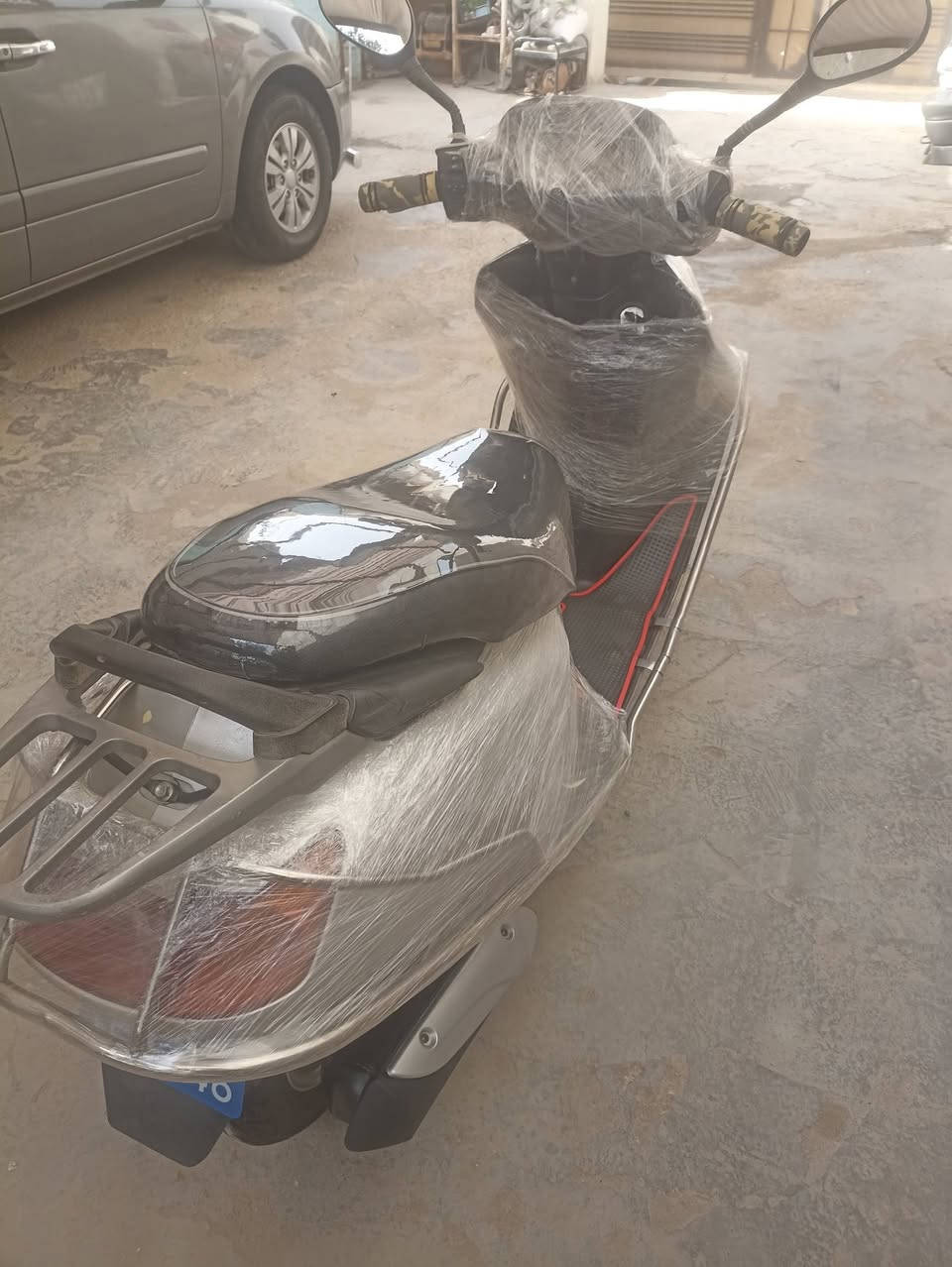 السلام عليكم سبيسي جديد مكفولة مكاني نعمانيه السعر 650.  ***********
