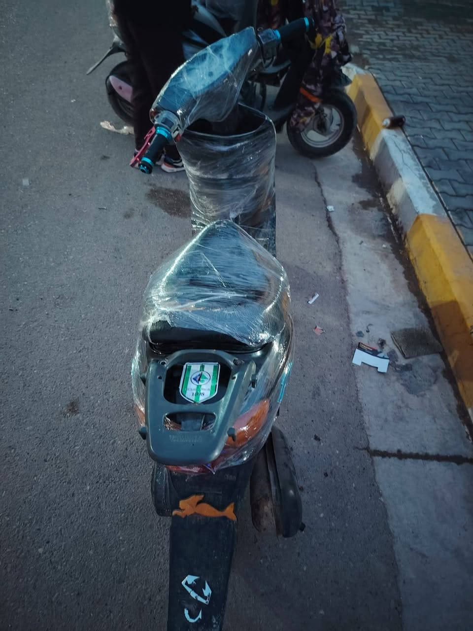 عصفوريه كامله كلشي شغال بيه بس ستان نقص 180 وبيه مجال بشيط مكان الحسينيه الراشديه ***********
