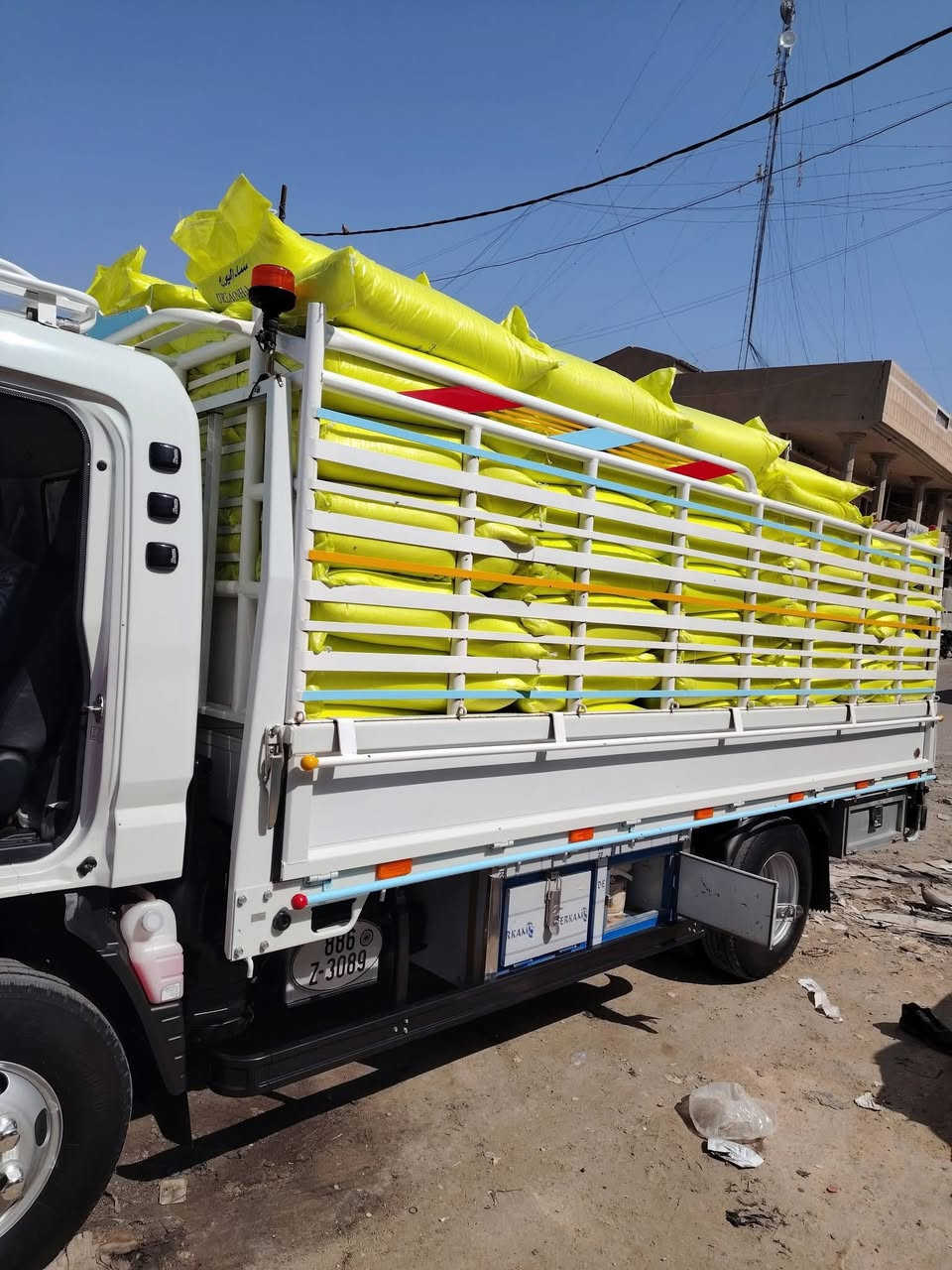 يتوفر لدي ابيضّ عراقي يتوفر توصيل كافت المحافظات ***********
