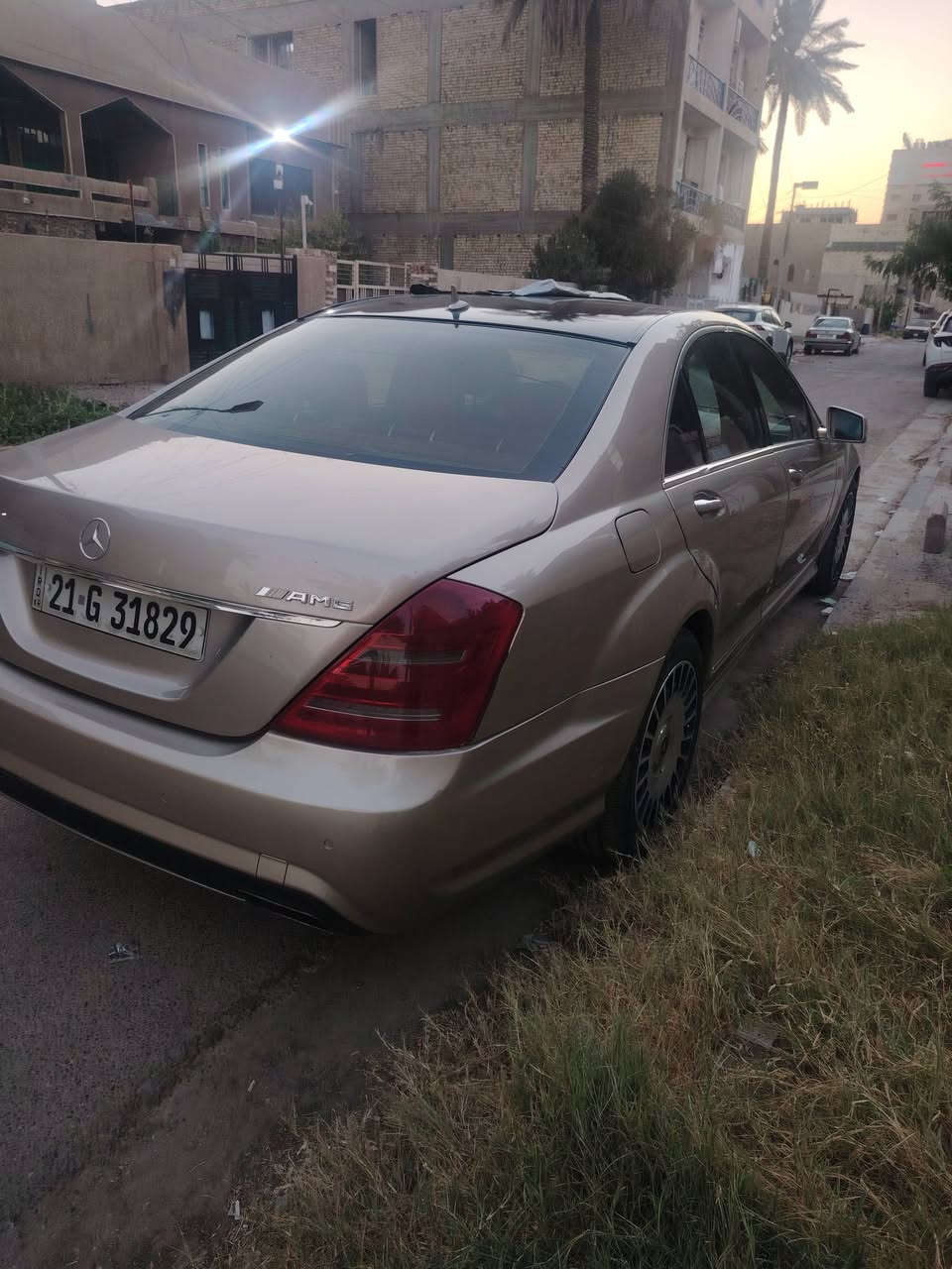 مارسدس 350S٢٠٠٦ محدثه ١٣ بالكامل السياره جاهزه من كلشي رقم سليمانيه الجديد فول مواصفات سعر 160$ وقابل للتفاوض ***********
