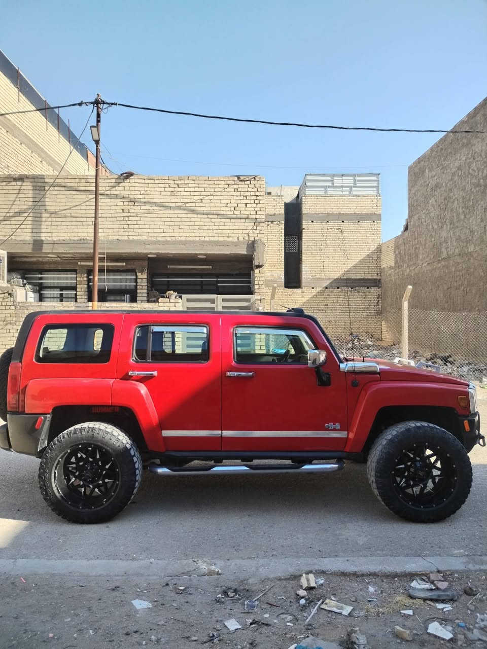 السلام عليكم H3 2007 كير ومكينه بلاديه للبيع او مراوس بسياره صغيره سعر 105 تفاصيل خاص او اتصل ***********
