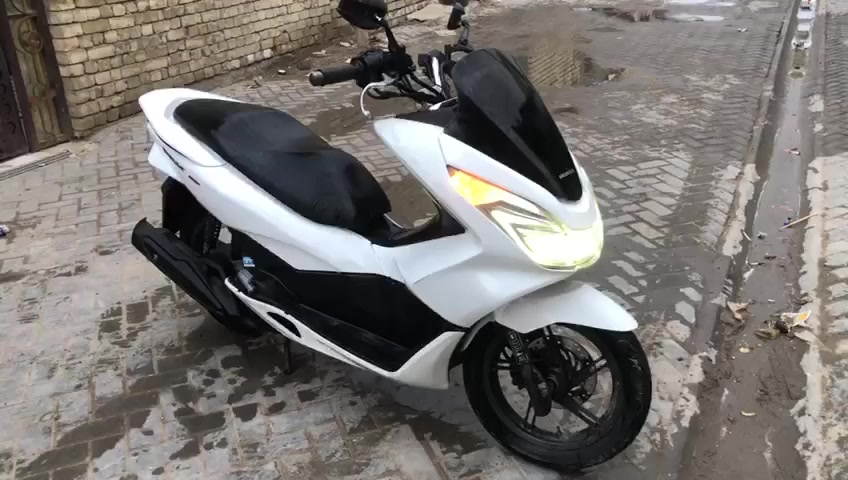 سلام عليكم
بيسي اكس البيع فقط 
مكينه ١٥٠
 حساس تدفئ 
حساس زدحام حساس ستان 
دراجه حلوه ونضيفه تجي جيب وياك فيتر وتشلع عيوني 
مدينة الصدر
رقم/‭٠٧٧٨ ٣٥٠ ٦٨٨٠‬
سعر/واحد ٧٠٠
