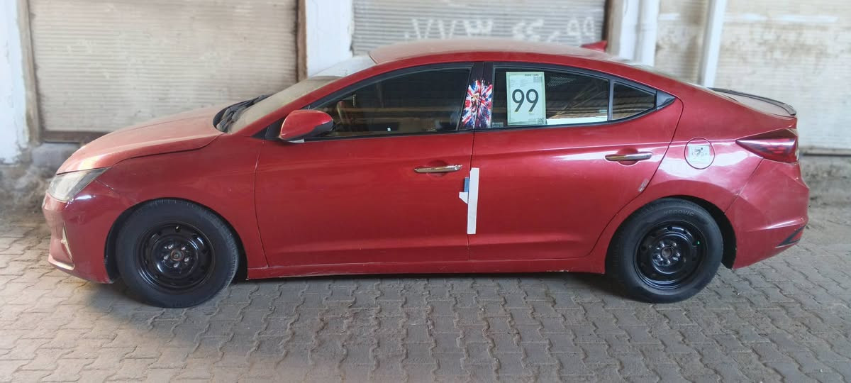 السلام عليكم الانتره موديل2019 رقم بغداد مكرر مميز السونار موفق مع المنشور والسونار يگول نضوح ماكو أي نضوح حالياً التبريد ثلج السعر110 وبيها مجال ***********
