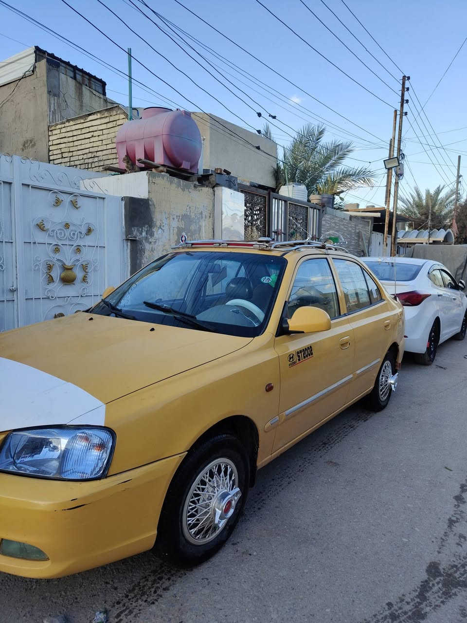 سلام عليكم فيرنه موديل 2014السياره جاهزه كير محرك جدد صدره جديد تتفة تبريد ثلج 🥶 دوشمه نحله داخله جديد كاعيه جلد السياره مال جناي مصفره هيه او غرمات 
رقم جديد بيه طخه بخشم الجاملخ مامي بس  البيع سعره 78بغداد جسر ديالى القديم هاذه رقمي ***********
