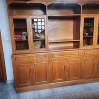 بوفيه قطعتين صاج درجه اولى نظيفة جدا مال قبل السعر ٦٠٠ الف و ميز فراشا...