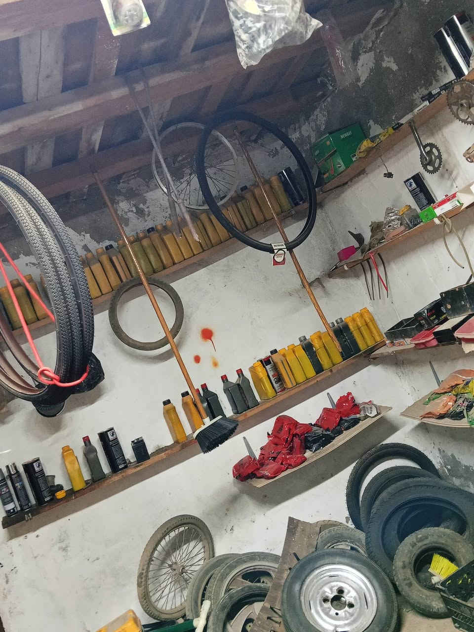 غراض دراجات لبيع شلعه جوه جمله مال تعزيله مكان ميسان المجر الكبير معمل ورق  
***********
