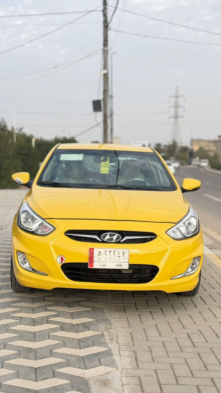 سلام عليكم ورحمة اكسنت لبيع موديل 2016سيارة جاهزة من كلشي مكينة كير صدر تبريد مكينة 1600 دوش سيارة خليجية بدون أي حادث السعر 90 وبيها مجال مكان السيارة البياع الاتصال ***********
