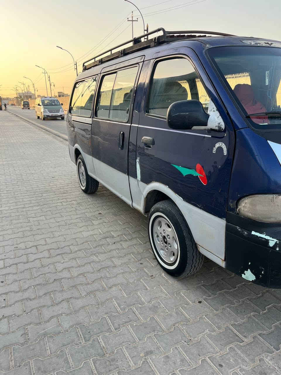 سلام عليكم كيه بريجو موديل 1995 رقم نكليزي بغداد سنويه جديده لل2030 السياره جاهزه من كلشي مكينه سوبر 3000 كير وحداديه واكسن كفاله ومكفوله من الضربه مصفره هيئه وغرامه للاستفسار *********** مكان السياره نجف
