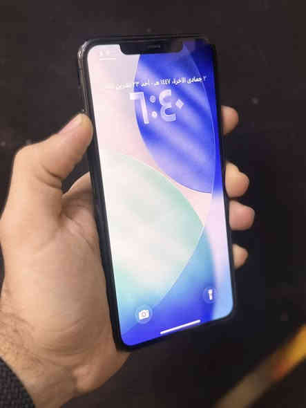 السلام عليكم 

ايفون 11 برو ماكس 

لون اسود 

ذاكره 256 

مستبدل شاشه و بطاريه نوعيات اصليه وزينه 

نظيف الجهاز 

مابي اي مشكله 

فيس ايدي شغال 

سعره 285 الف وبي مجال 

مكاني بغداد 

***********
