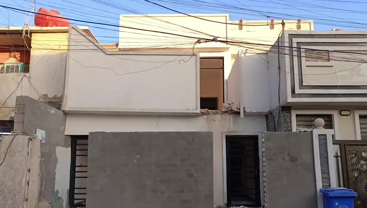 للبيع 120 متر مربع المانه حي الجهاد البيت على تكمله بناء حديث ‏‪***********‬‏
