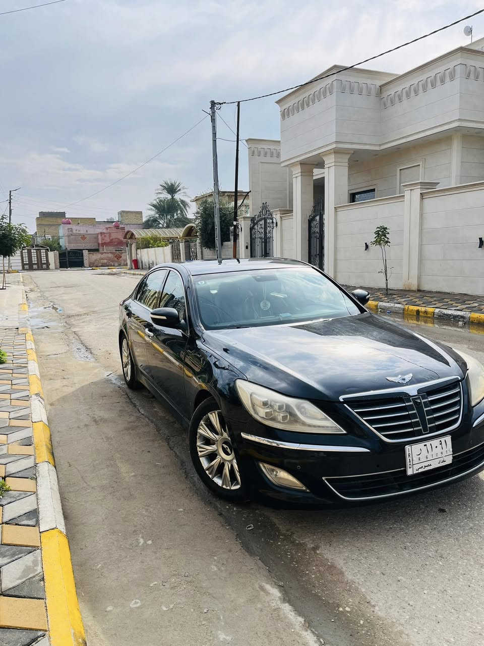 جنسس مديل 2012
محرك 3800 
كير ومحرك وتبريد خير من الله
سنويه جديده الحد 27

رقمها بغداد السياره مكانها واسط مشروع وطني 

ضررها جاملغ عكس سايق مبدل وشبر من البنيد ومبدلي بلاديات ثنيهن وبارد سطحي يم قبق البانزين بدون دواخل .

عليها ادامه كامله بلكات فيت بم كله جديد 
تخم تاير جديد 
كشن جلد كهربائي وتدفئة بالكشن
مري شفط واشاره ترحيب 
برده سلايت 
مثبت سرعه ومانع الانزالاق
شاشه لمس وكامره وبصمه لمس 
فتحة سقف  طكتين 
لايت زنون اصلي 

🟪ســعــر👾 ::  120وبيها مجال قليل للشراي 

رقـــم صـاحــب الـســيــارة
***********
