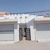 بيت طابقين • محلات ٢ • شارع سايدين